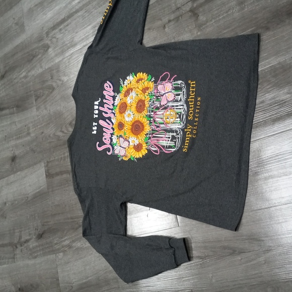 Simply Southern Gray Long Sleeve Shirt - Picture 4 of 8